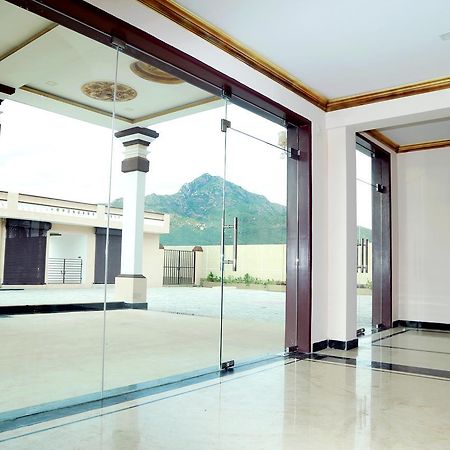 Athena Hotel Tiruvannamalai Exterior photo